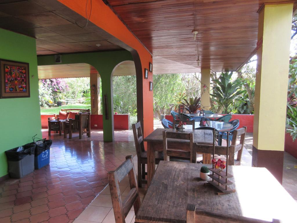 Aparthotel Villa Pacande & Rooms Pilas Екстериор снимка