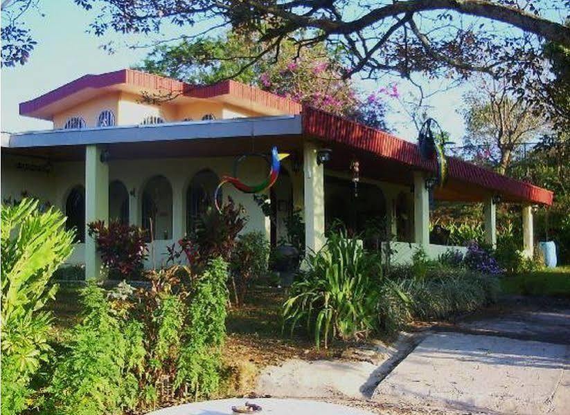 Aparthotel Villa Pacande & Rooms Pilas Екстериор снимка